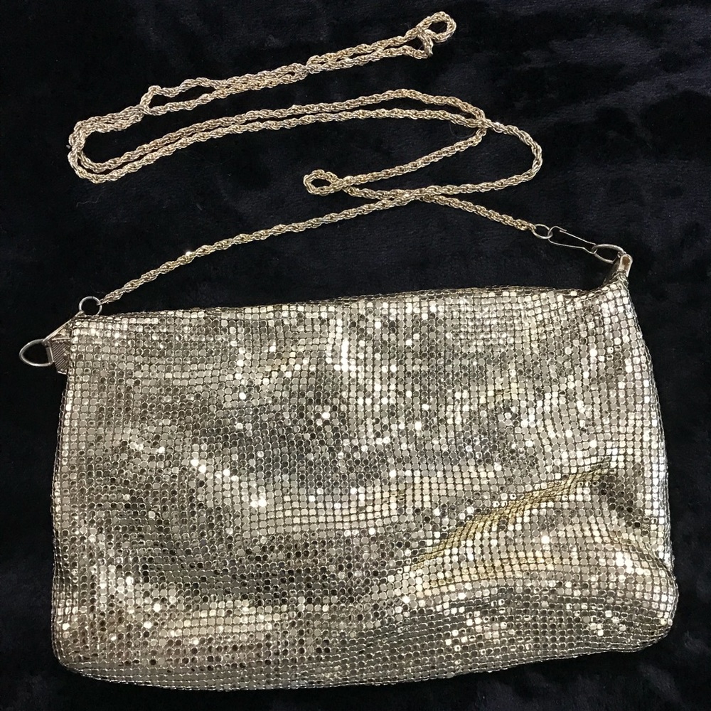 💥SOLD💥Woman’s Evening Bag - Picture 3 of 4